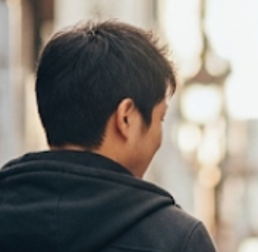 プロフィール